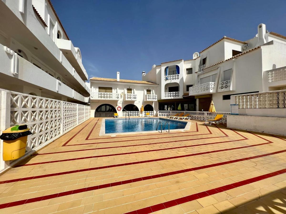 Albufeira Central 3 With Pool By Homing Exterior photo