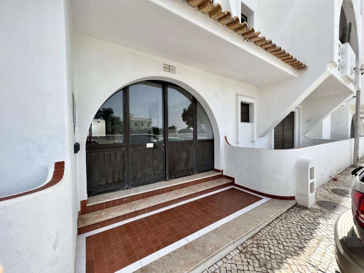 Albufeira Central 3 With Pool By Homing Exterior photo